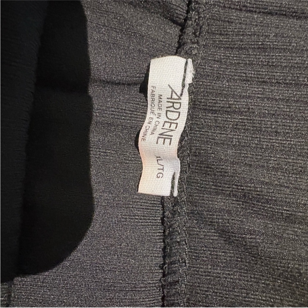 NWT Ardene Classic Black Pencil Skirt size xl - Picture 3 of 4